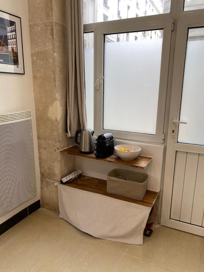 Large And Unique Souplex 60Sqm, Well Located Apartment Paris Bagian luar foto